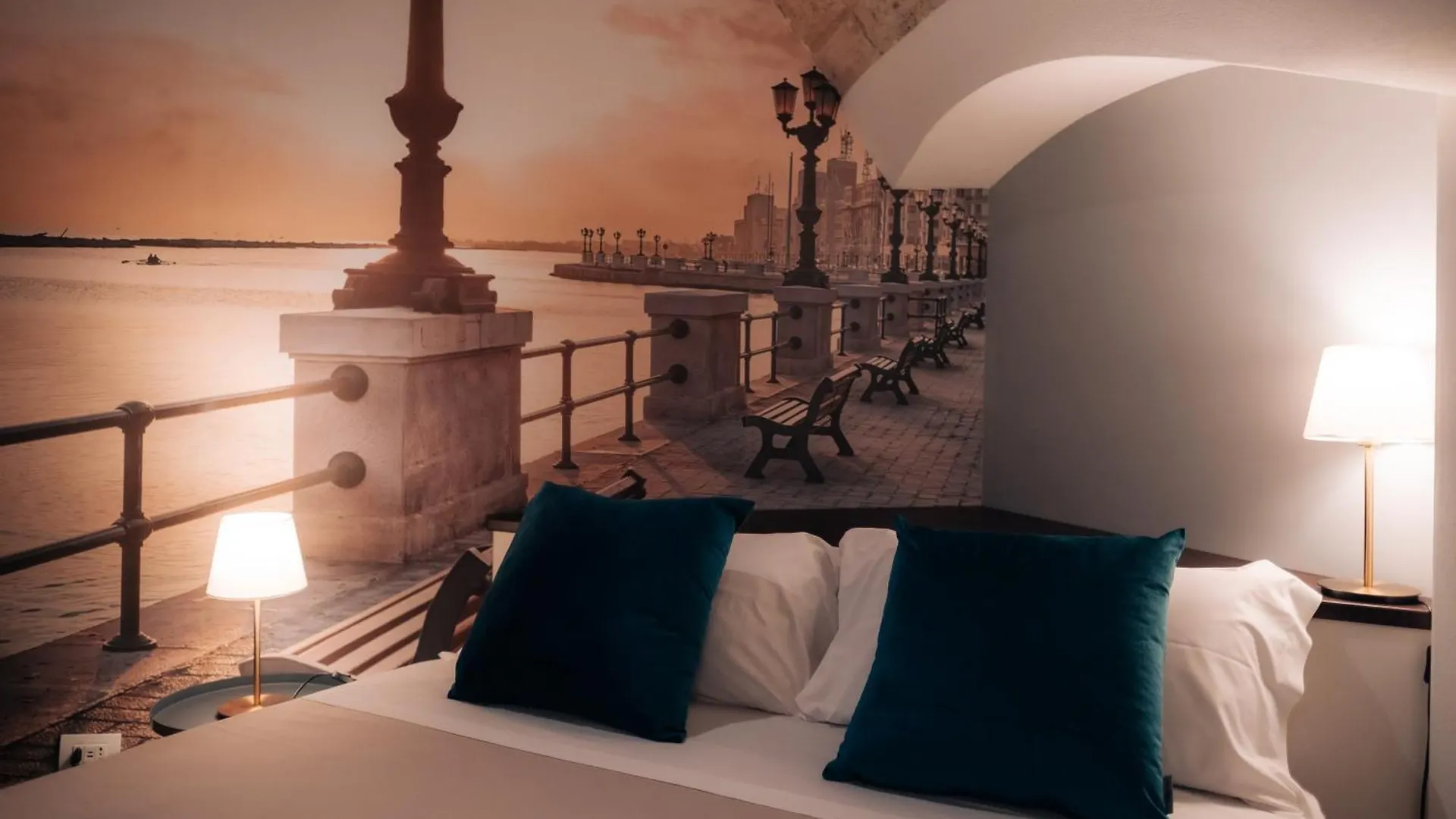 Apartment Timeless Apulian Luxury Suite Bari Italy